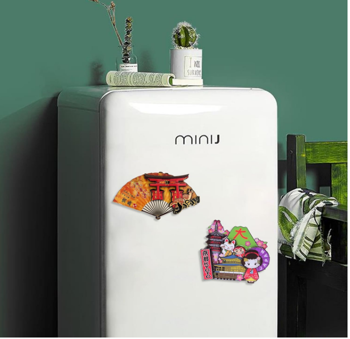 KRGNPLE 2-piece Magnetic Sticker, Japanese souvenir Fridge Magnet, Japanese Souvenir, 3D Type, Souvenir, Souvenir, Landmark Craft, Magnet, Cute, Idea, Collection, Accessory (Miyajima Fan + Kyoto)